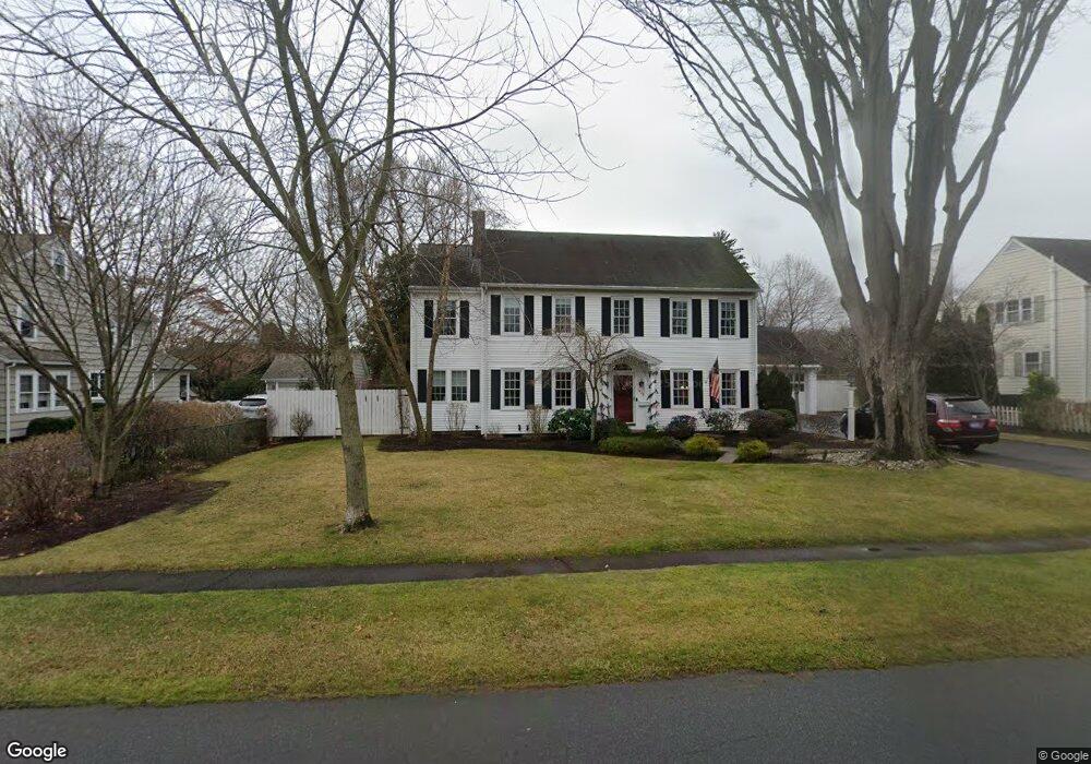 1422 Unquowa Rd, Fairfield, CT 06824 - photo 1