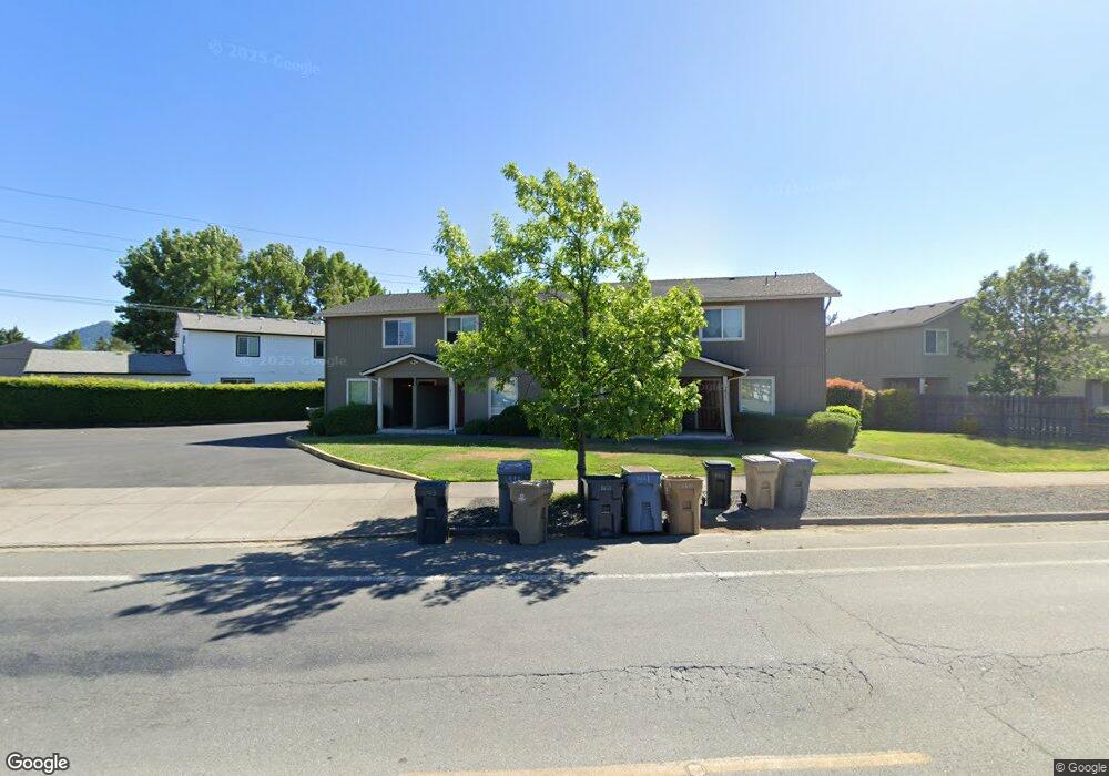 1411 SE M St, Grants Pass, OR 97526 - photo 1