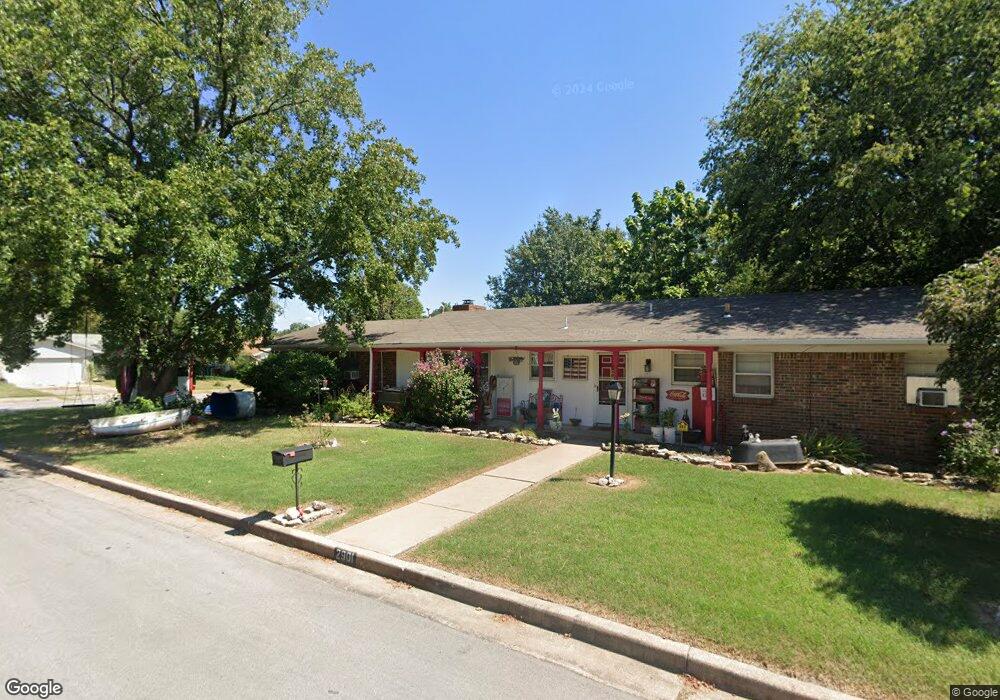 2901 S Cedar Ct, Broken Arrow, OK 74012 - photo 1