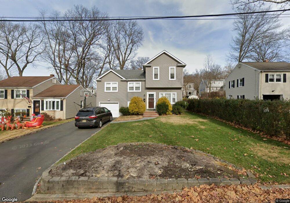 537 Victor St, Scotch Plains, NJ 07076 - photo 1