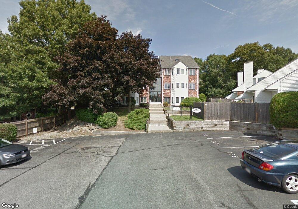 229 Lake St unit E, East Weymouth, MA 02189 - photo 1