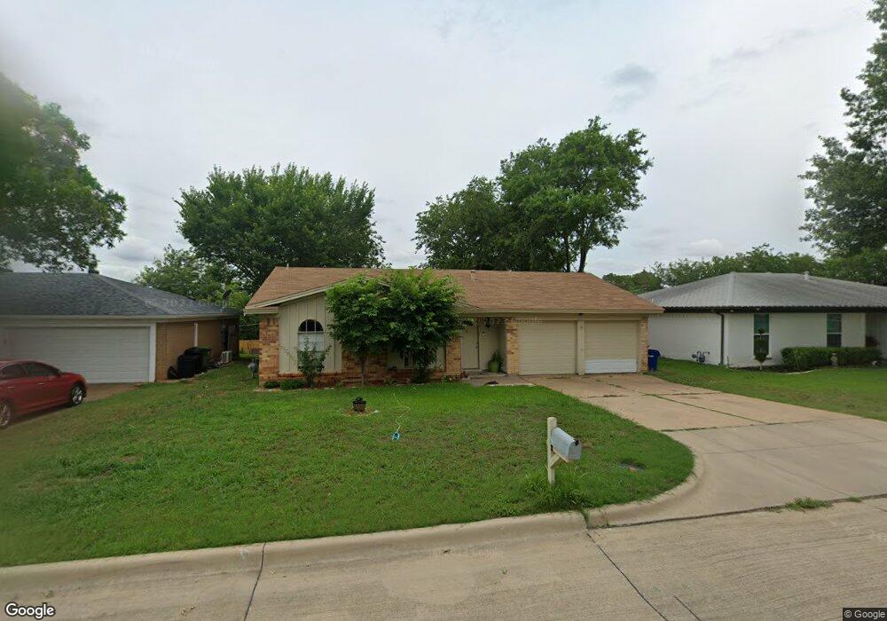 421 Arthur Dr, Hurst, TX 76053 - photo 1