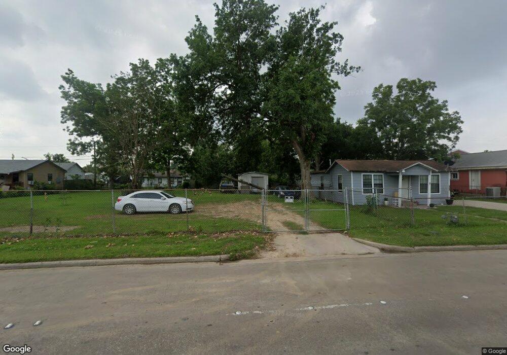 2140 Hopper Rd, Houston, TX 77093 - photo 1