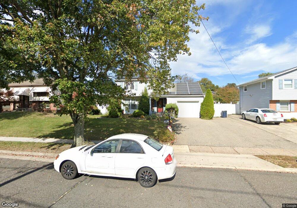 423 E Franklin Ave, Beverly, NJ 08010 - photo 1