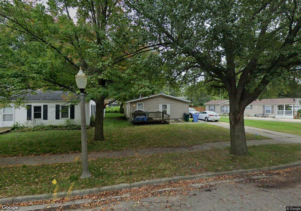 4613 Palmer St, Lansing, MI 48910 - photo 1