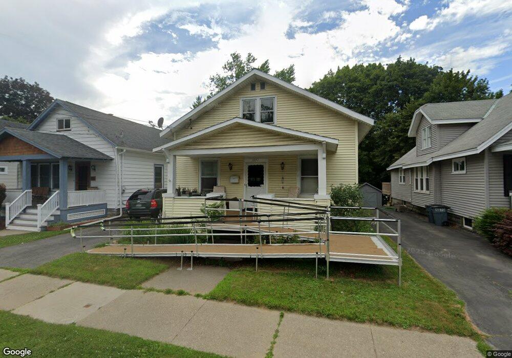 1071 Dean St, Schenectady, NY 12309 - photo 1