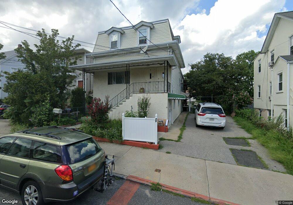 75 Maple St, Dobbs Ferry, NY 10522 - photo 1