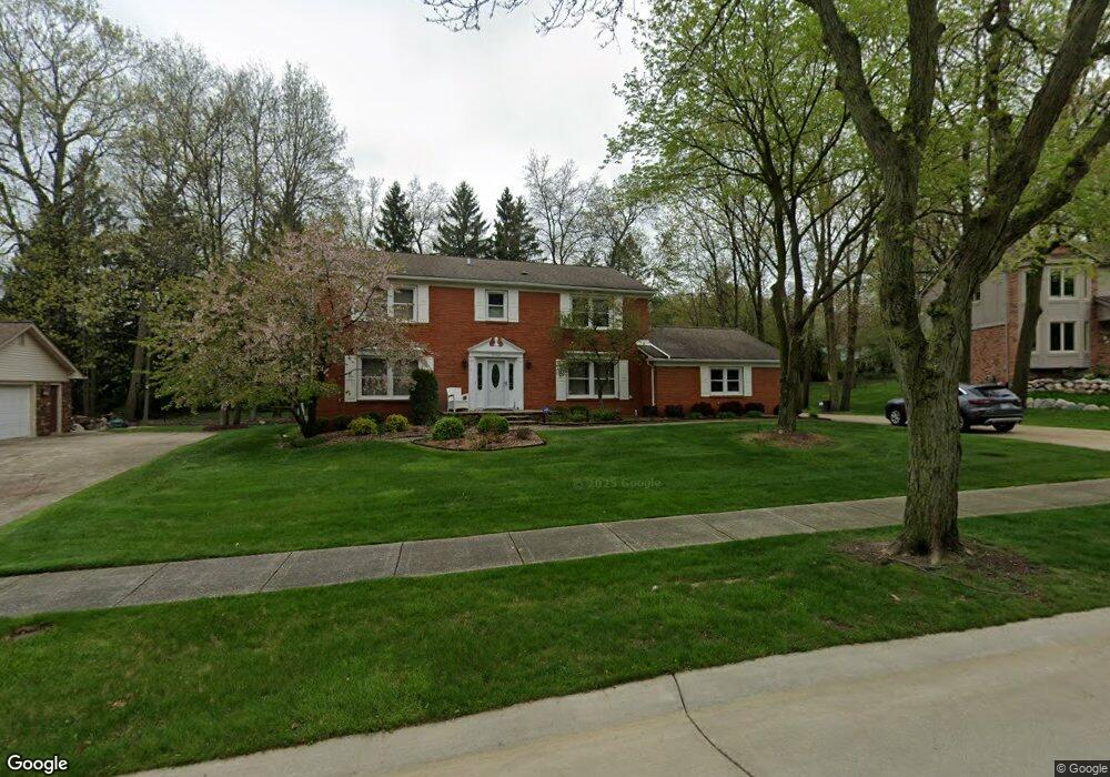 2750 Creek Bend Dr unit Bldg-Unit, Troy, MI 48098 - photo 1