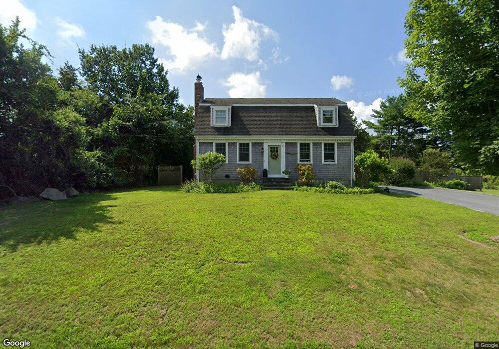 81 Top O the Mark Dr, Jamestown, RI 02835 - photo 1