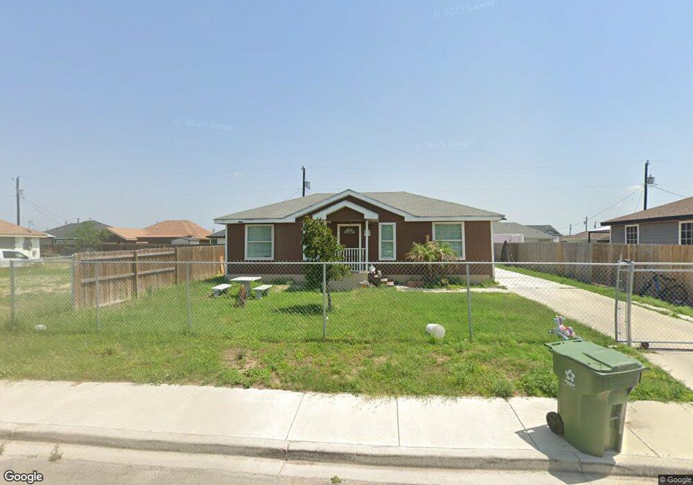 822 Pelican St, Alamo, TX 78516 - photo 1