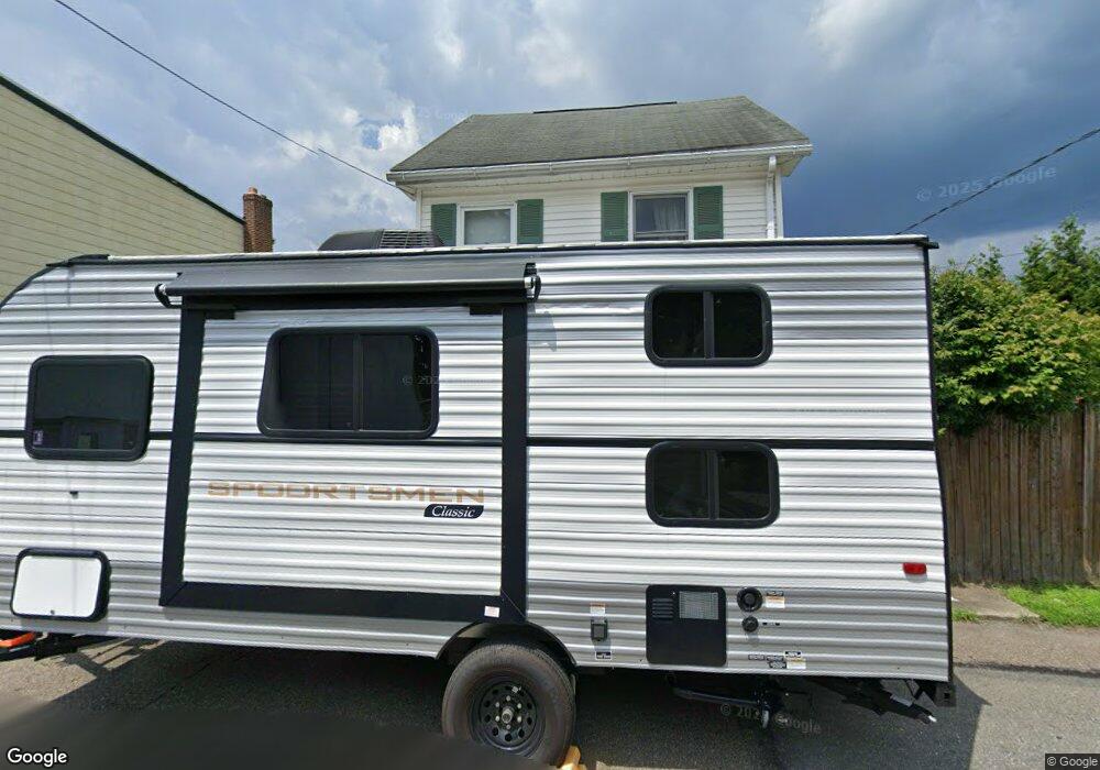 525 Oak St, Jim Thorpe, PA 18229 - photo 1