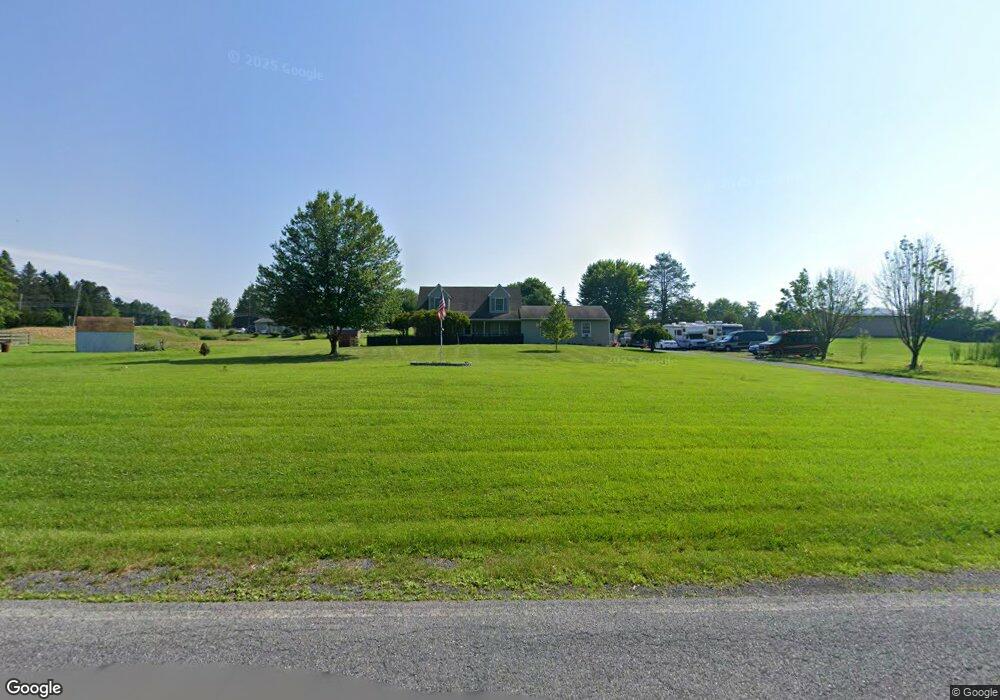 682 Heyer Mill Rd, Nazareth, PA 18064 - photo 1