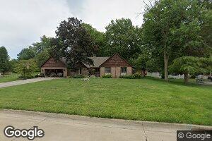 5260 Navajo Dr, Forsyth, IL 62535