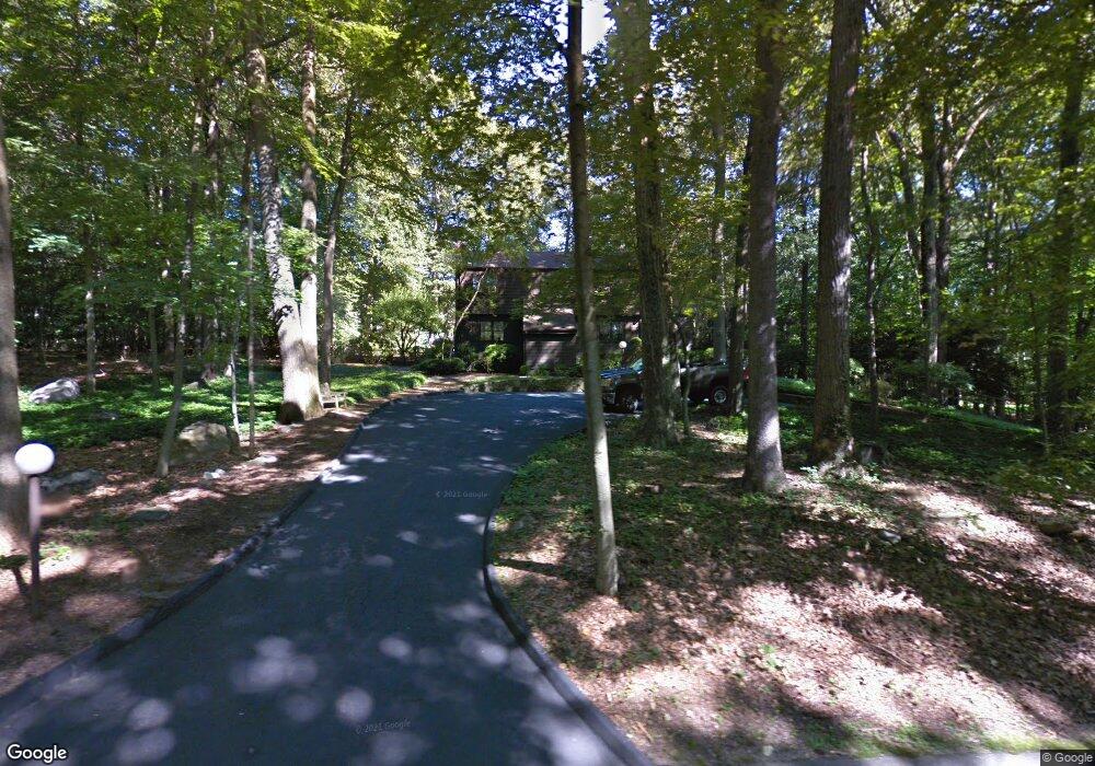 2 Cardinal Ln, Westport, CT 06880 - photo 1