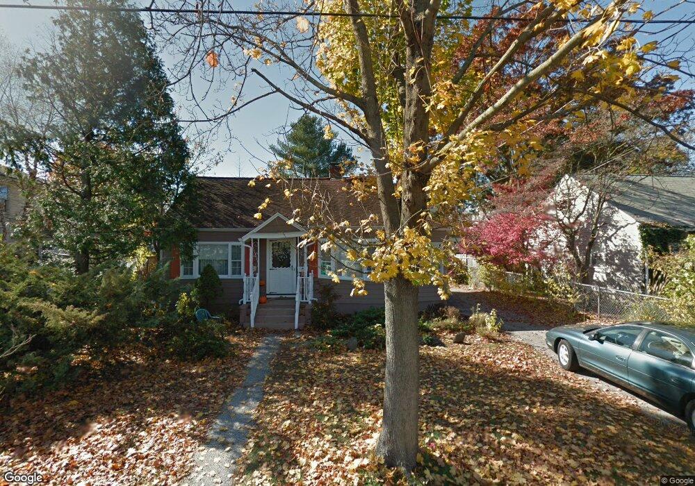 268 Eastlawn St, Fairfield, CT 06824 - photo 1