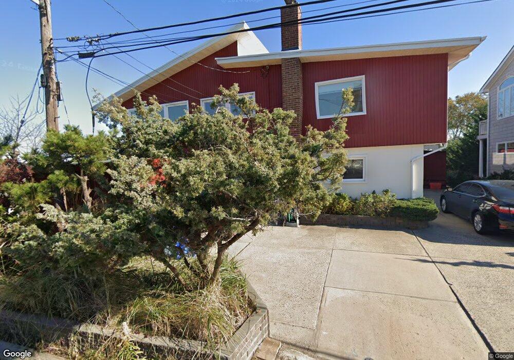 13 Washington Place unit 2, Island Park, NY 11558 - photo 1