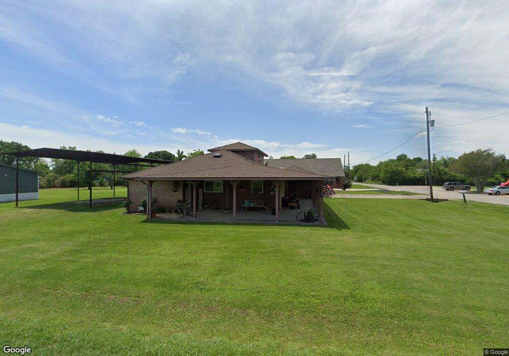 205 Yerby St, Brazoria, TX 77422 - photo 1