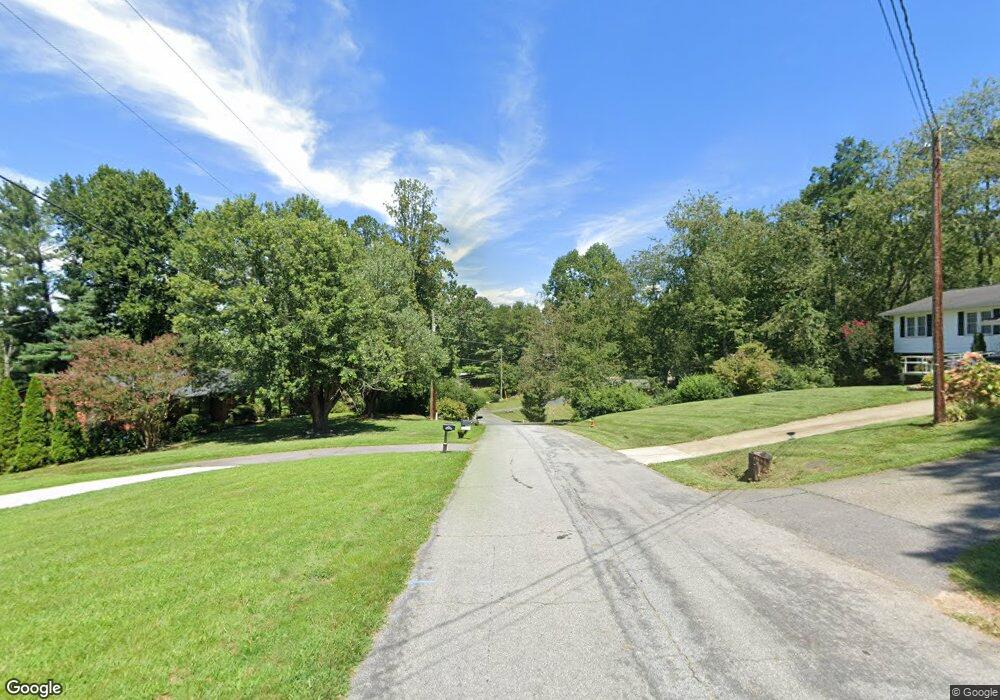 9999 Fieldcrest Cir, Asheville, NC 28806 - photo 1