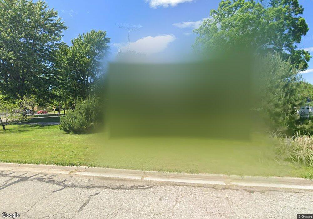 1112 N Chipman St, Owosso, MI 48867 - photo 1