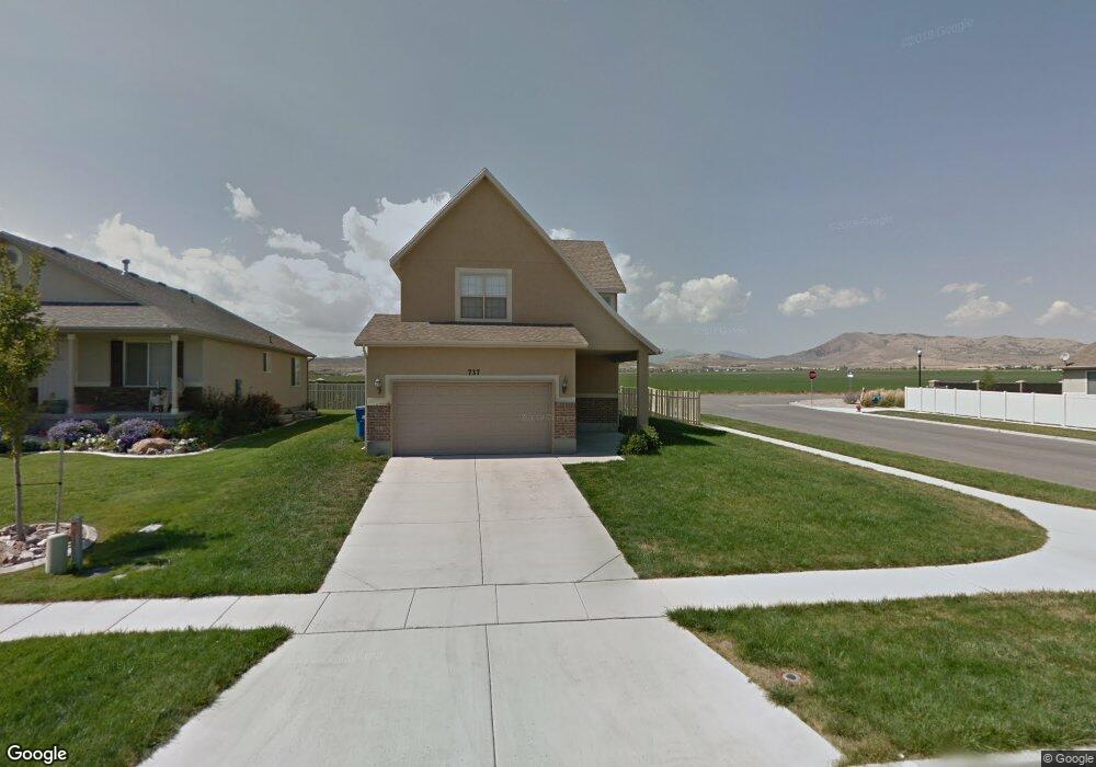 737 N Aberdeen Way, Saratoga Springs, UT 84045 - photo 1