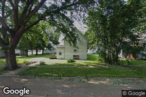 105 W Indiana Ave, George, IA 51237