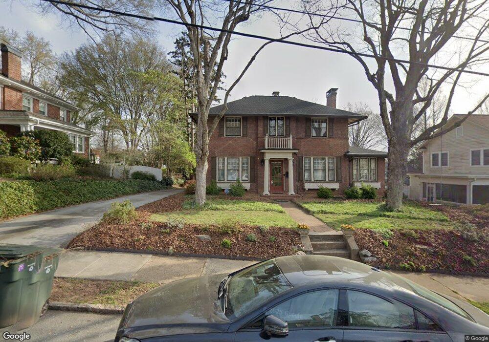 1701 Lynwood Ave, Winston Salem, NC 27104 - photo 1