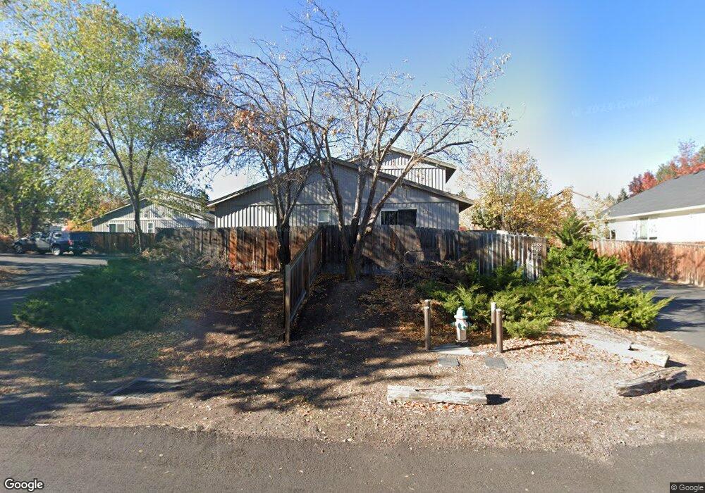 1805 SW 21st St, Redmond, OR 97756 - photo 1