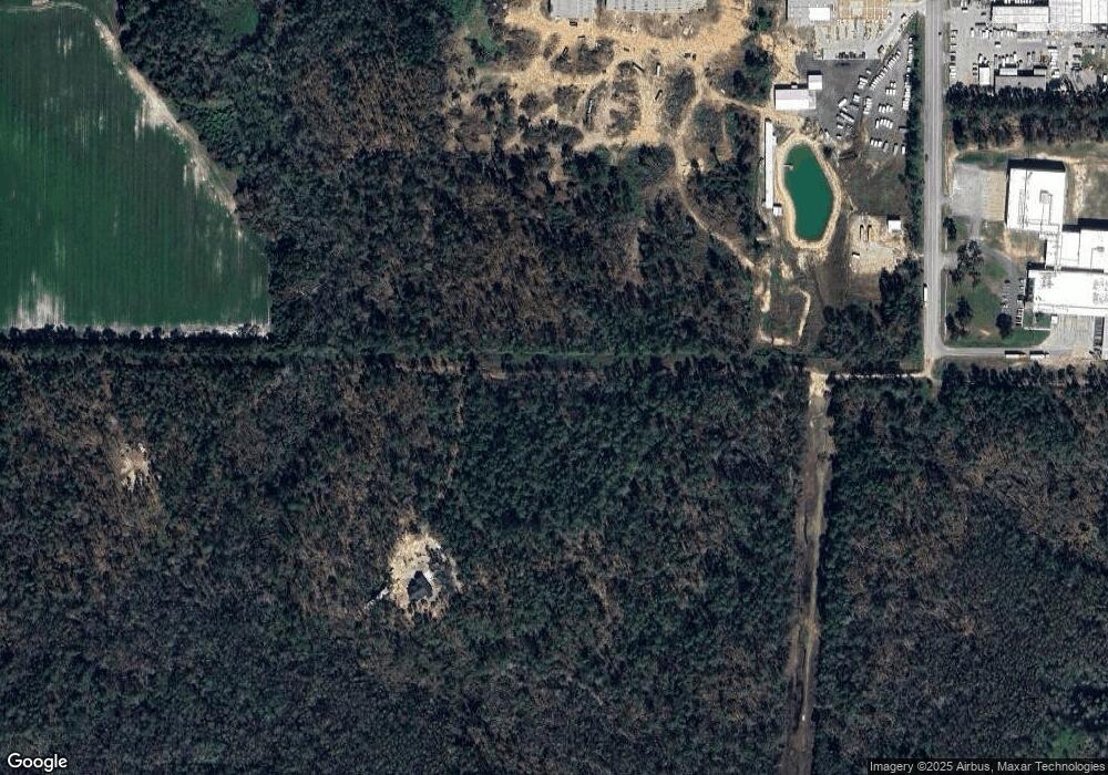 261 Three Oaks Ln, Douglas, GA 31533 - photo 1