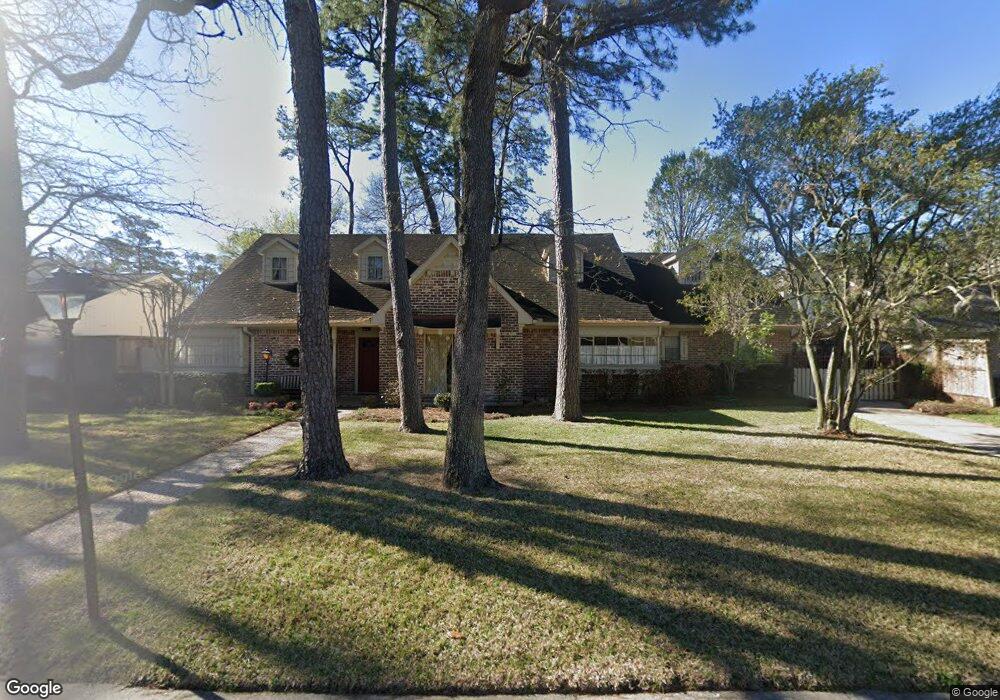 10207 Sugar Hill Dr, Houston, TX 77042 - photo 1