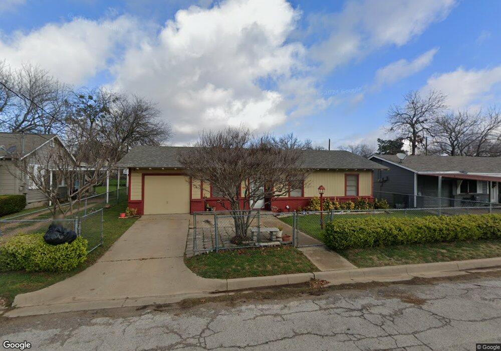 605 Estel St, Weatherford, TX 76086 - photo 1