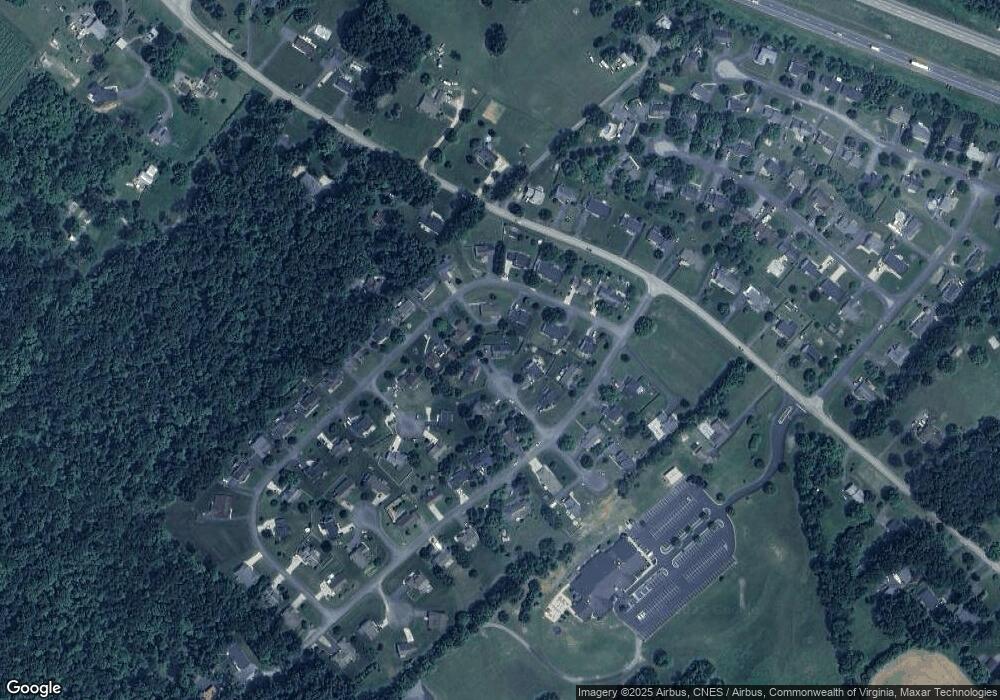 19 Friar Tuck Ct, Waynesboro, VA 22980 - photo 1