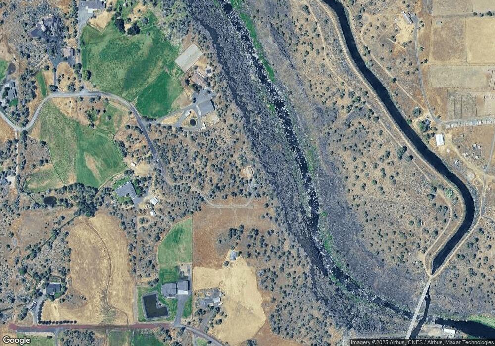 9210 NE Smith Rock Loop, Terrebonne, OR 97760 - photo 1