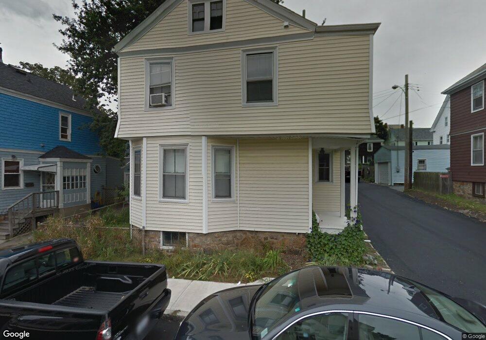 27 Newport Ave, Newport, RI 02840 - photo 1