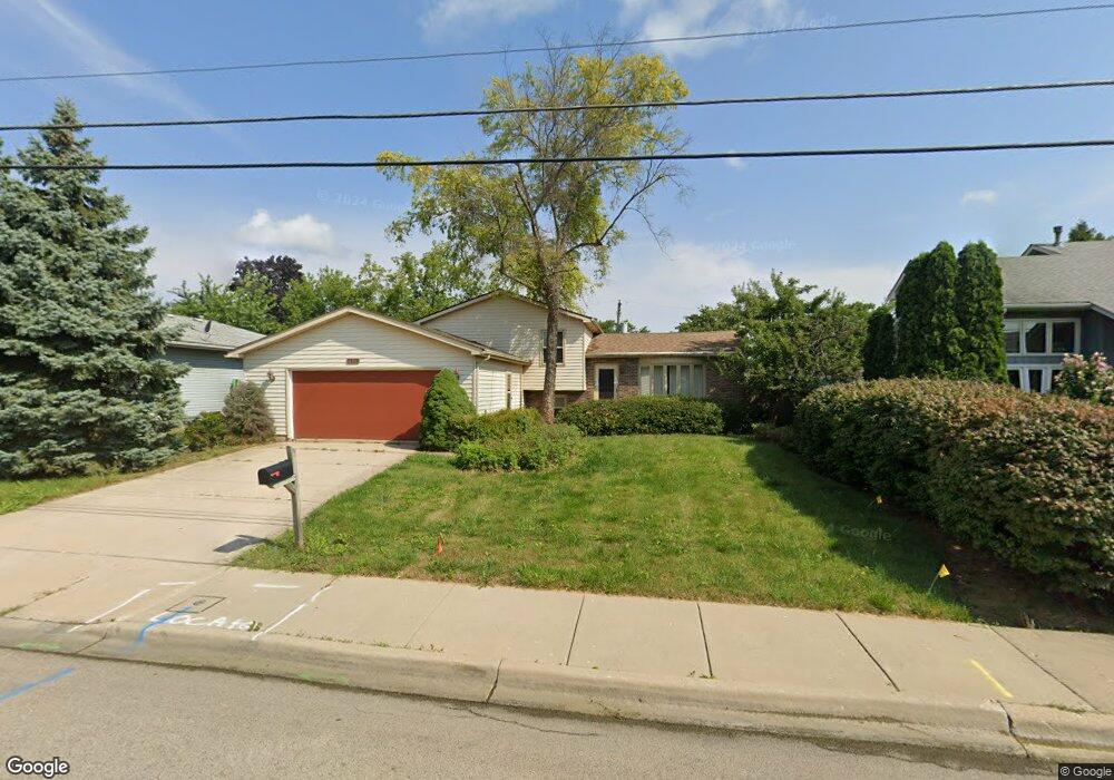 2820 W Glen Flora Ave, Waukegan, IL 60085 - photo 1