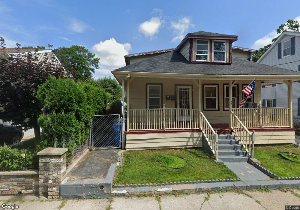 10 Highland Ave, Cumberland, RI 02864 - photo 1