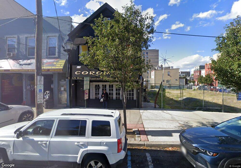 4215 Park Ave, Union City, NJ 07087 - photo 1