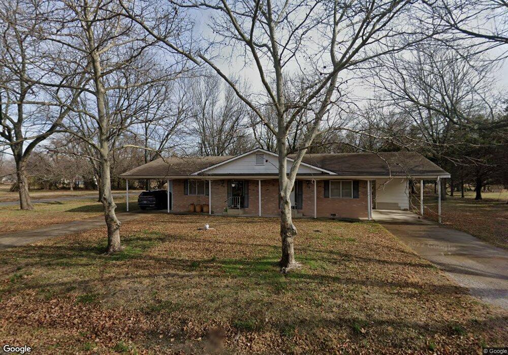 708 S 12th St, Parsons, KS 67357 - photo 1