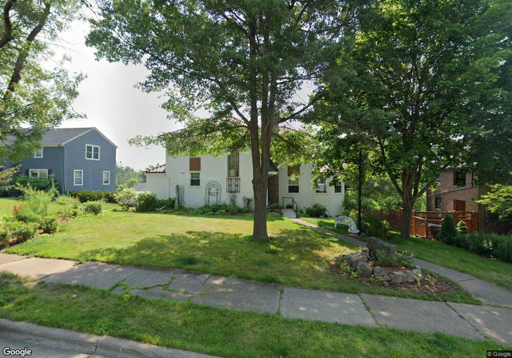 3526 E 2nd St, Duluth, MN 55804 - photo 1