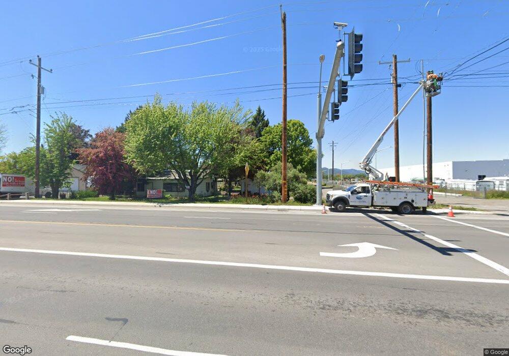 3663 Table Rock Rd, Medford, OR 97504 - photo 1