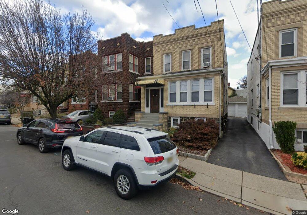 231 Day Ave unit 2, Cliffside Park, NJ 07010 - photo 1