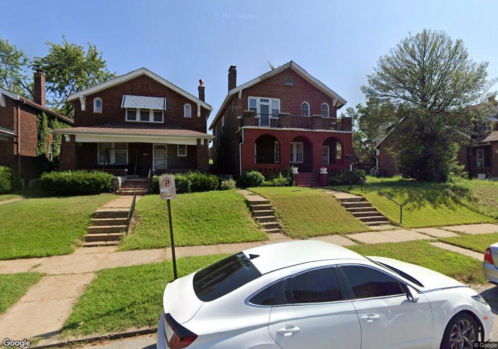 4620 Carrie Ave, Saint Louis, MO 63115 - photo 1