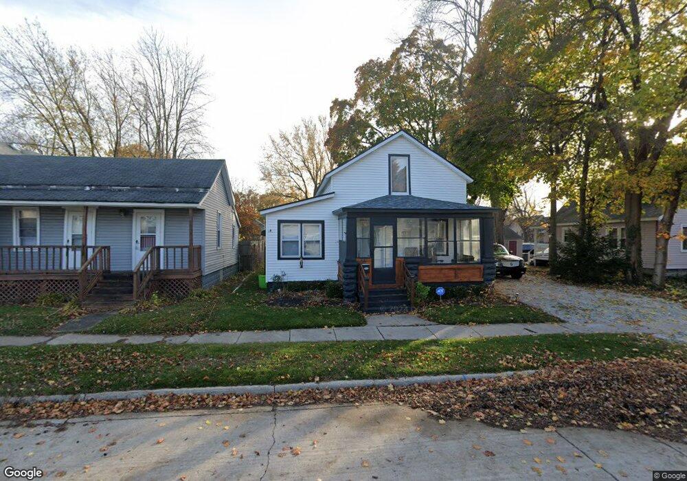 832 Oak St, Port Huron, MI 48060 - photo 1