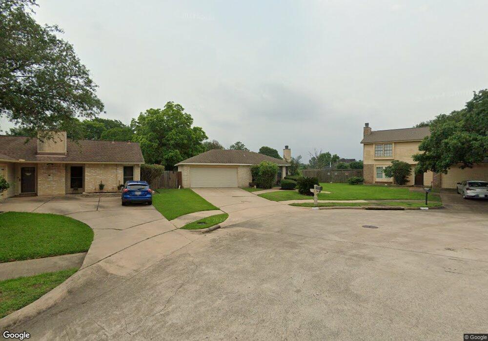 10835 Tower Bridge St, Houston, TX 77075 - photo 1