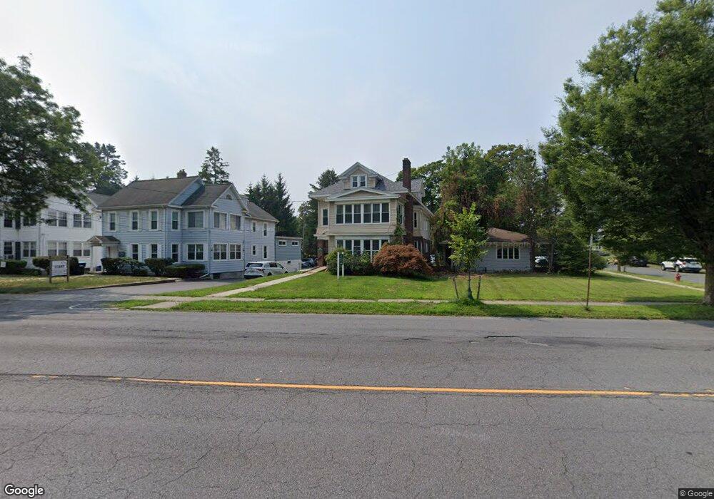 634 Western Ave unit 2 - 2nd FL F, Albany, NY 12203 - photo 1