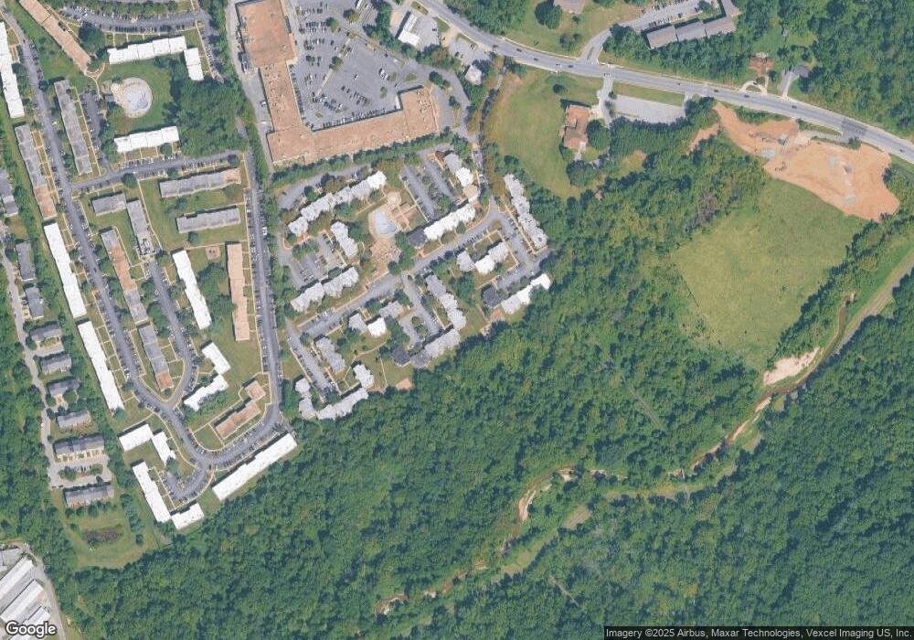 3330 Huntley Square Dr, Temple Hills, MD 20748 - photo 1