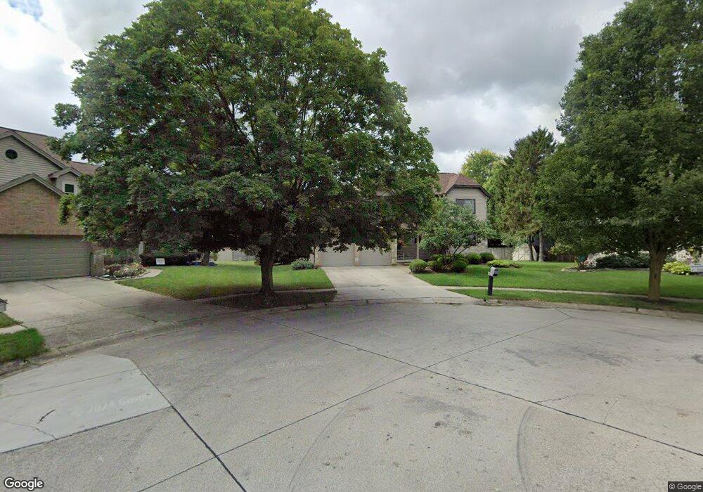 7423 Gardengate Place, Dublin, OH 43016 - photo 1