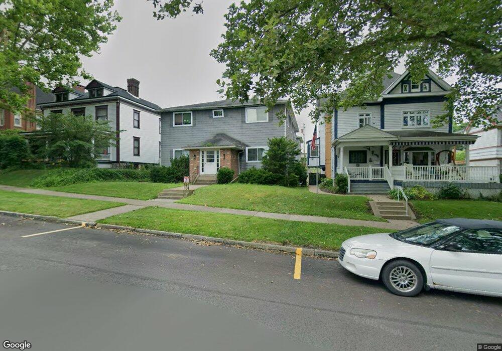 196 Washington Ave unit B10, Vandergrift, PA 15690 - photo 1