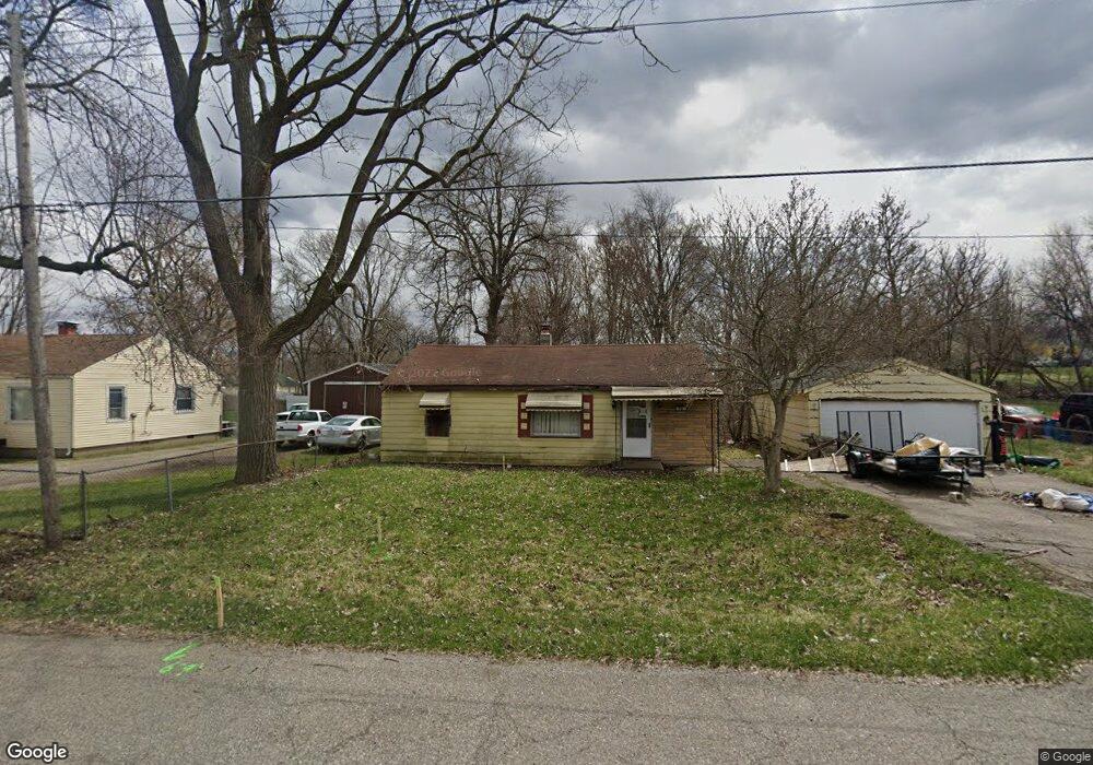 1172 Charles Ave, Flint, MI 48505 - photo 1
