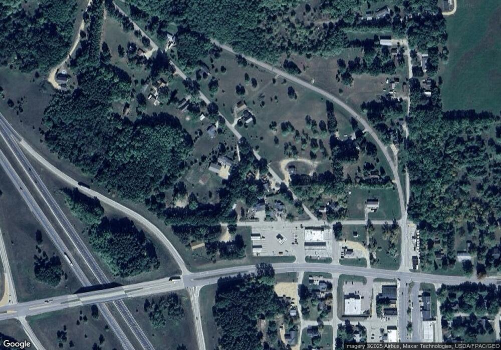 335 N Rogers Rd, Coloma, WI 54930 - photo 1