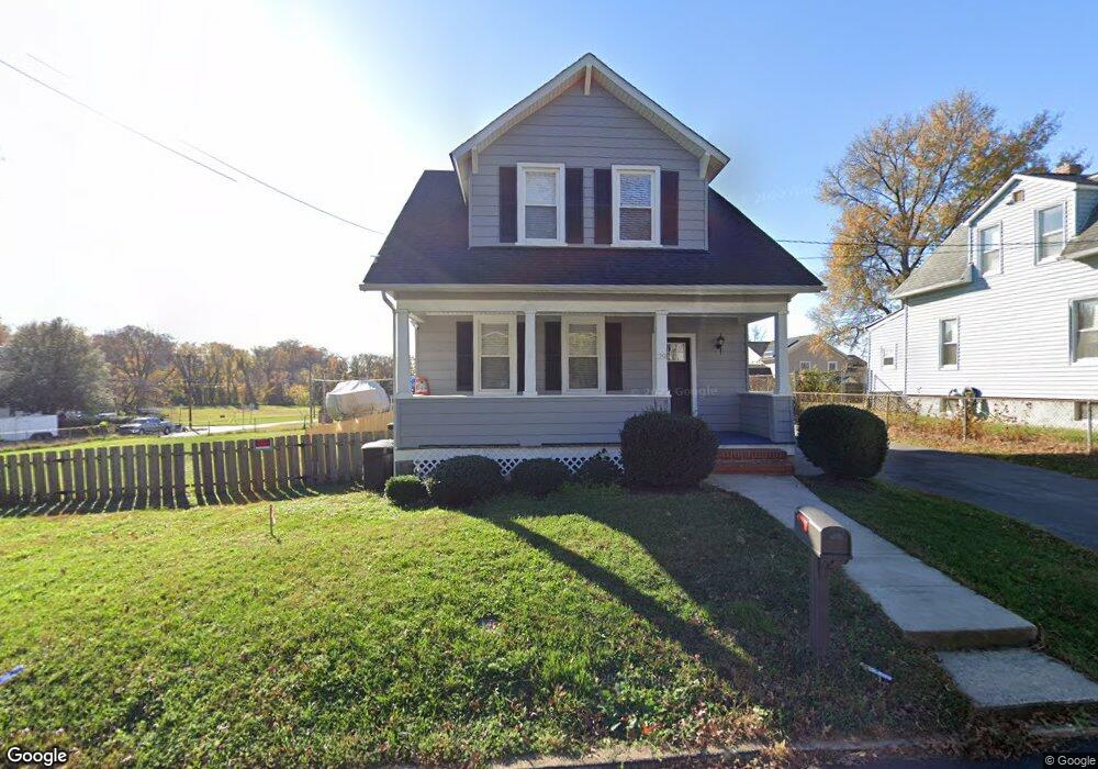 29 Fourth Ave, Halethorpe, MD 21227 - photo 1